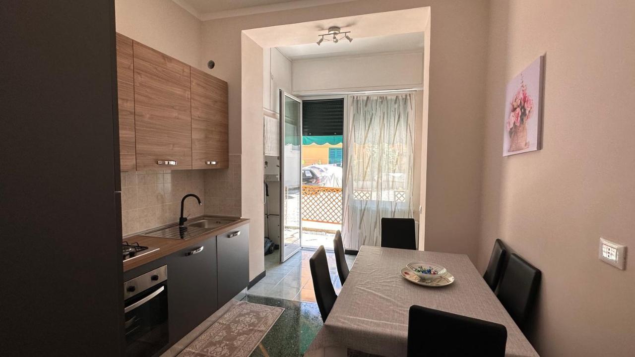 Edens House Con Parcheggio Privato Gratuito Lägenhet Rapallo Exteriör bild