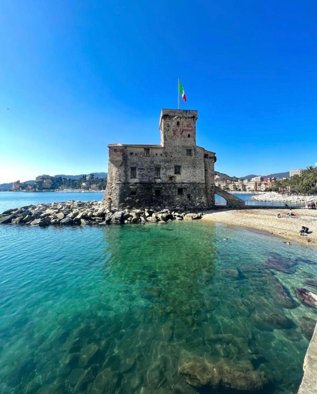 Edens House Con Parcheggio Privato Gratuito Lägenhet Rapallo Exteriör bild